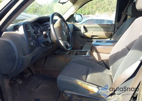 2009 Chevrolet Silverado 1500 Lt z USA, uszkodzony, nr VIN 1GCEK290X9Z278329